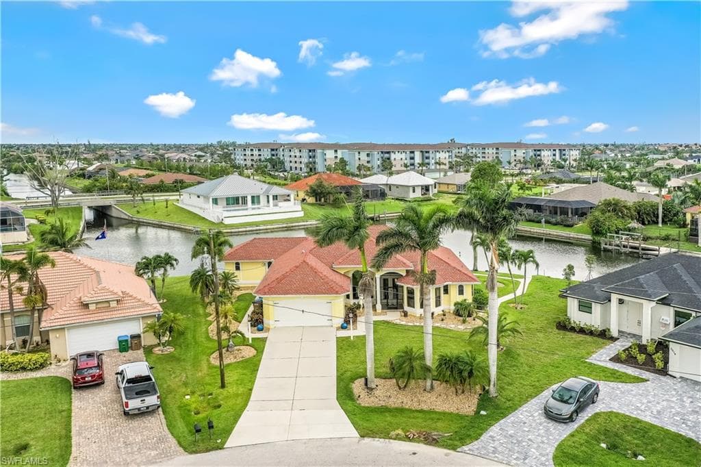 1636 SW 36th TER CAPE CORAL, FL 33914