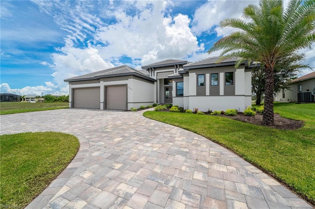 2545 Surfside BLVD CAPE CORAL, FL 33914