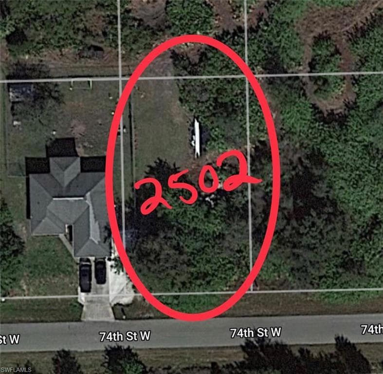 2502 74th ST W LEHIGH ACRES, FL 33971