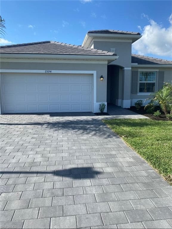 2594 Scarlet WAY NAPLES, FL 34120