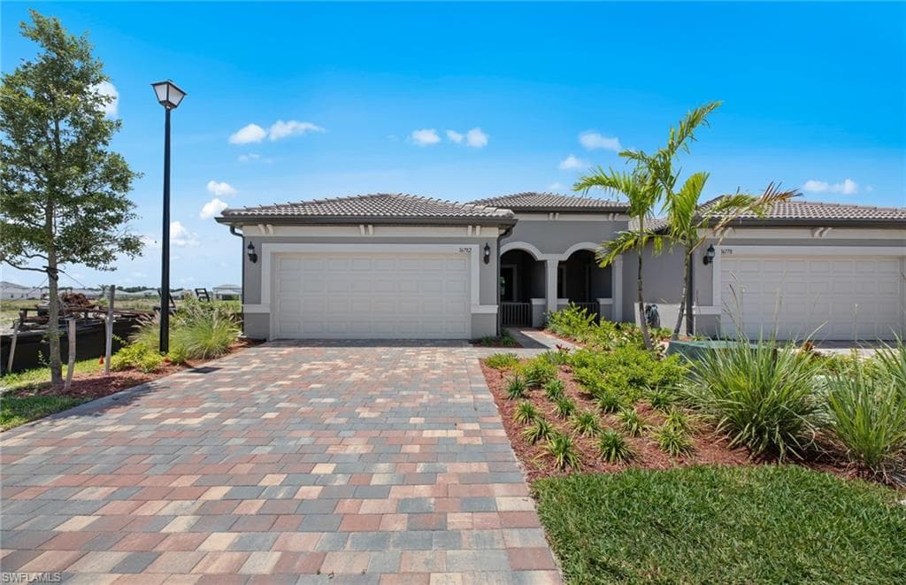 16782 Rolling Rock BLVD ALVA, FL 33920