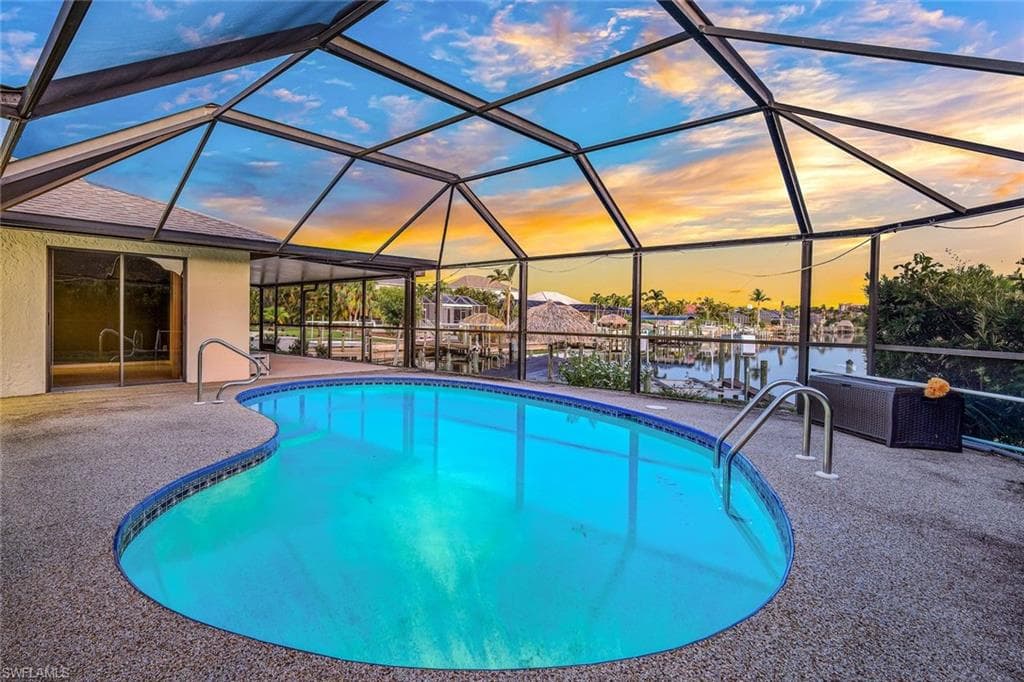 1712 SW 49th TER CAPE CORAL, FL 33914