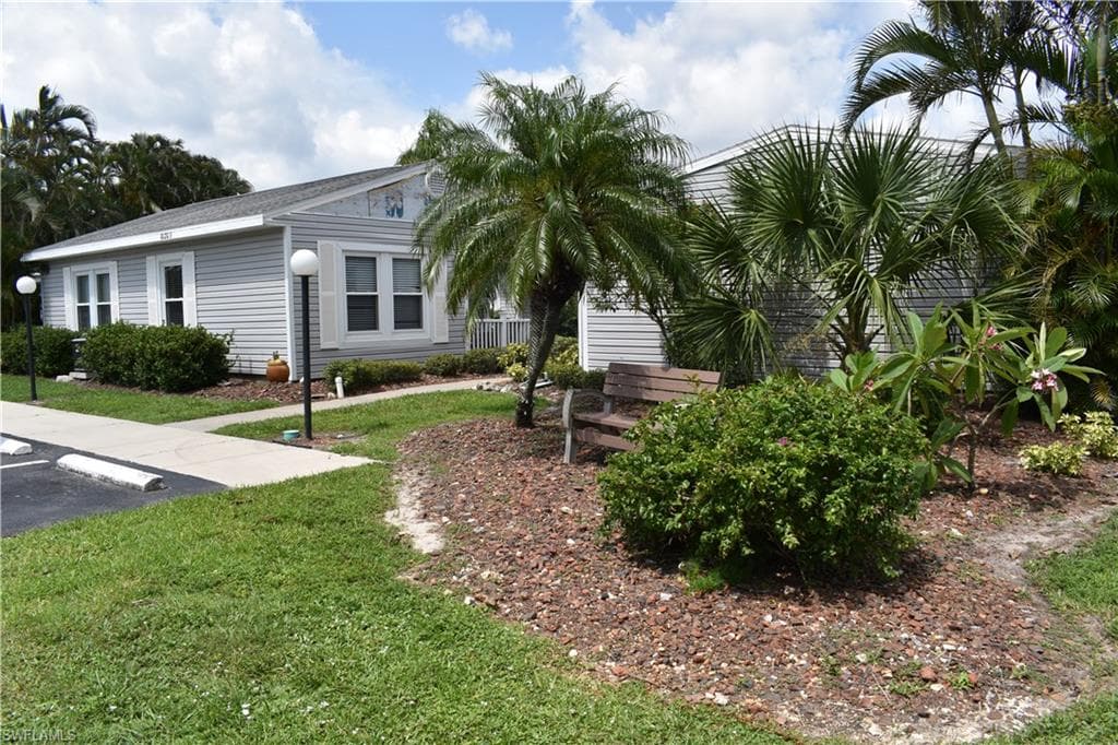7008 Constitution BLVD 53 FORT MYERS, FL 33967