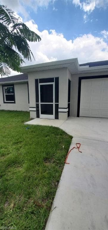 302 Gilbert AVE S LEHIGH ACRES, FL 33973
