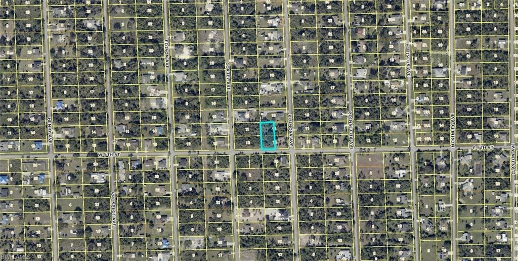 202 W 5th ST LEHIGH ACRES, FL 33972