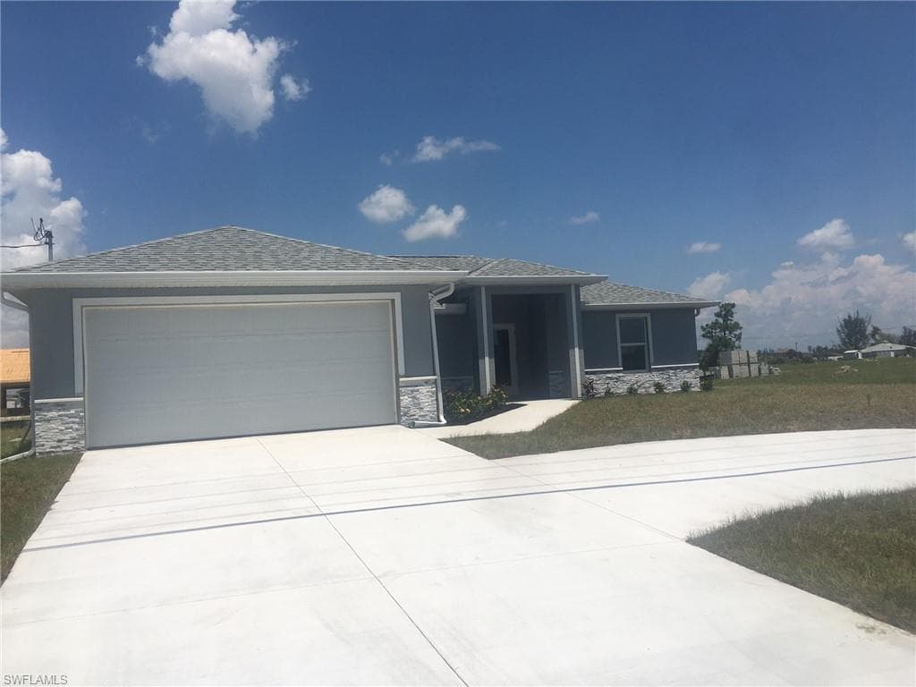 2319 Nelson RD N CAPE CORAL, FL 33993