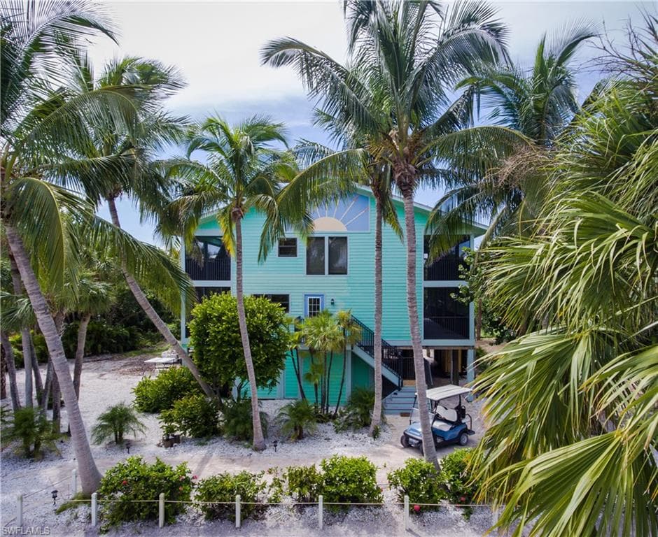 180 White Pelican DR Upper Captiva, FL 33924