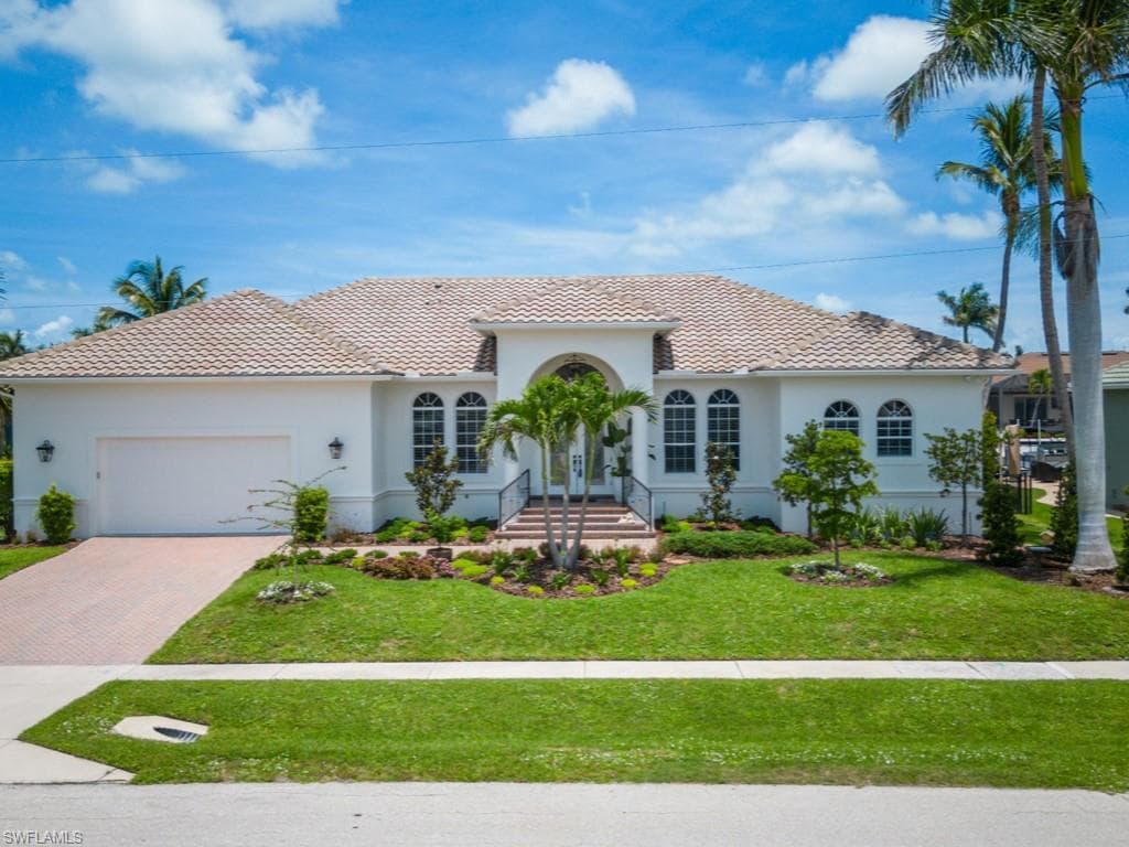 624 Dorando CT MARCO ISLAND, FL 34145