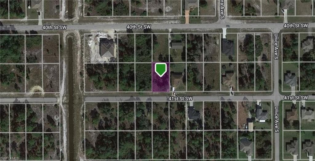 3612 41st ST SW LEHIGH ACRES, FL 33976
