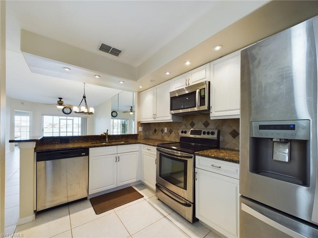 28068 Cavendish CT 2303 BONITA SPRINGS, FL 34135