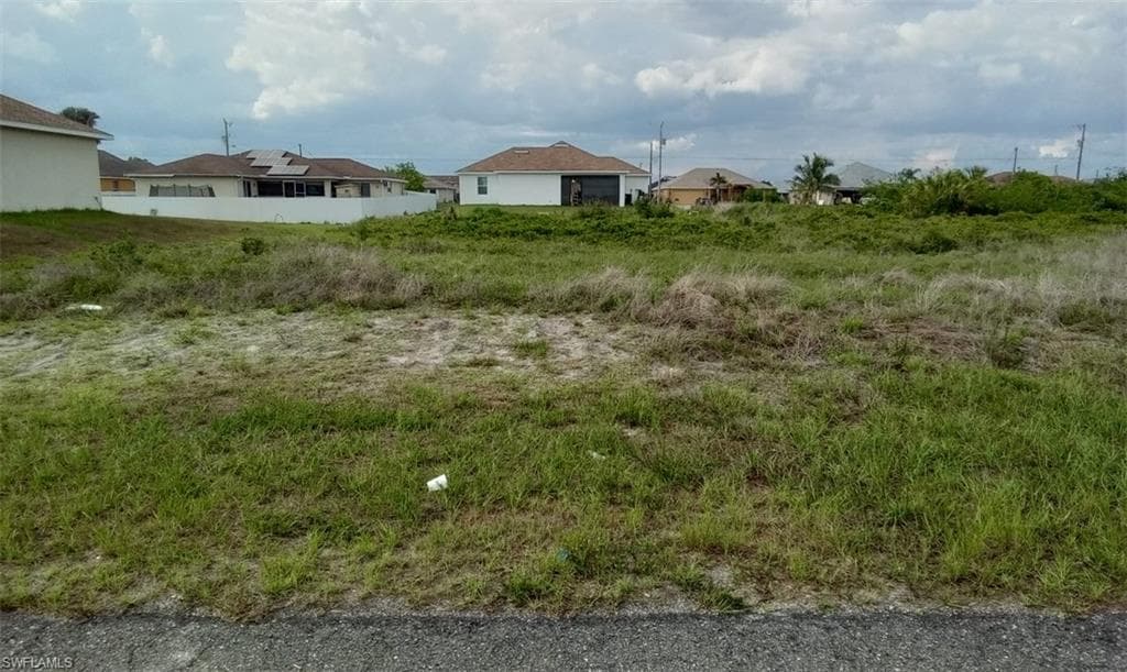 4106 30th ST SW LEHIGH ACRES, FL 33976