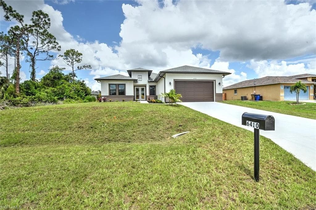 6410 Channing AVE FORT MYERS, FL 33905
