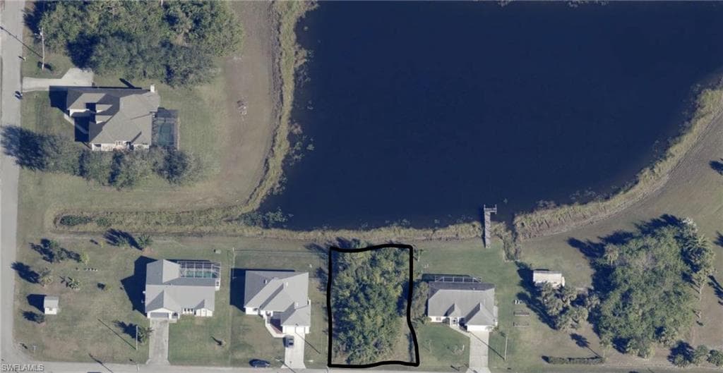 743 Chestnut ST E LEHIGH ACRES, FL 33974