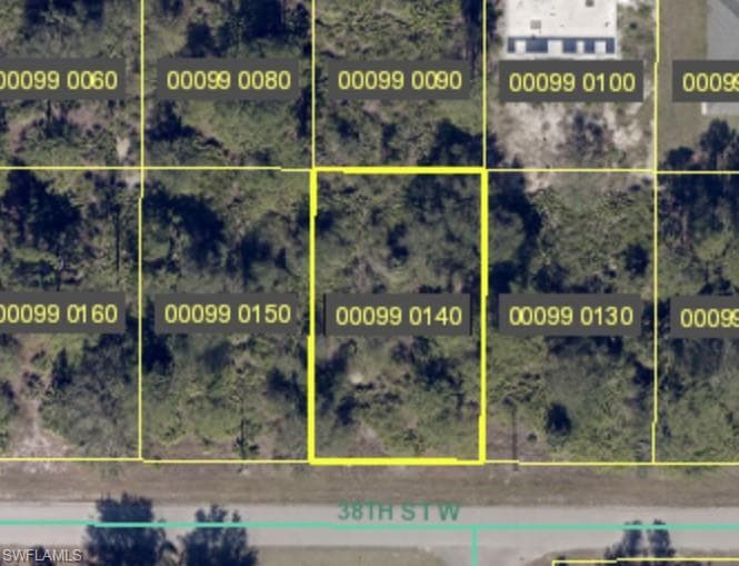 2604 38th ST W LEHIGH ACRES, FL 33971