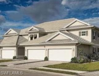 220 Indies DR 202 NAPLES, FL 34114