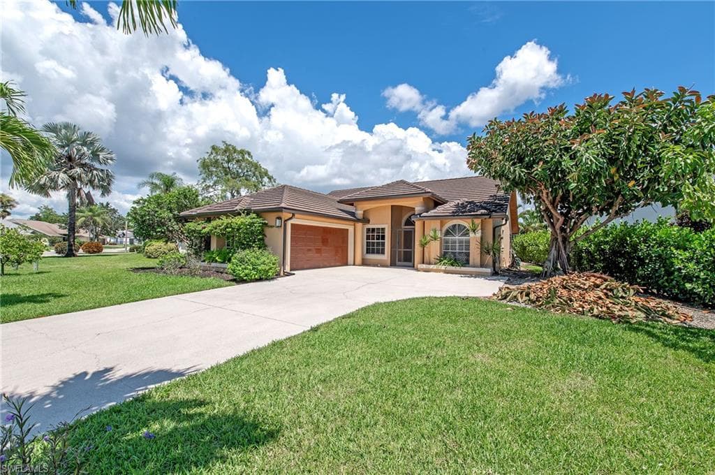 897 Belville BLVD NAPLES, FL 34104