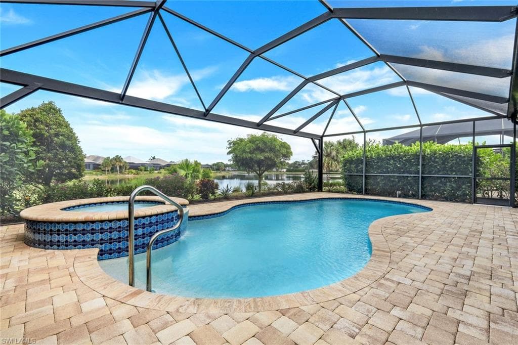 5093 Tortola CT NAPLES, FL 34113