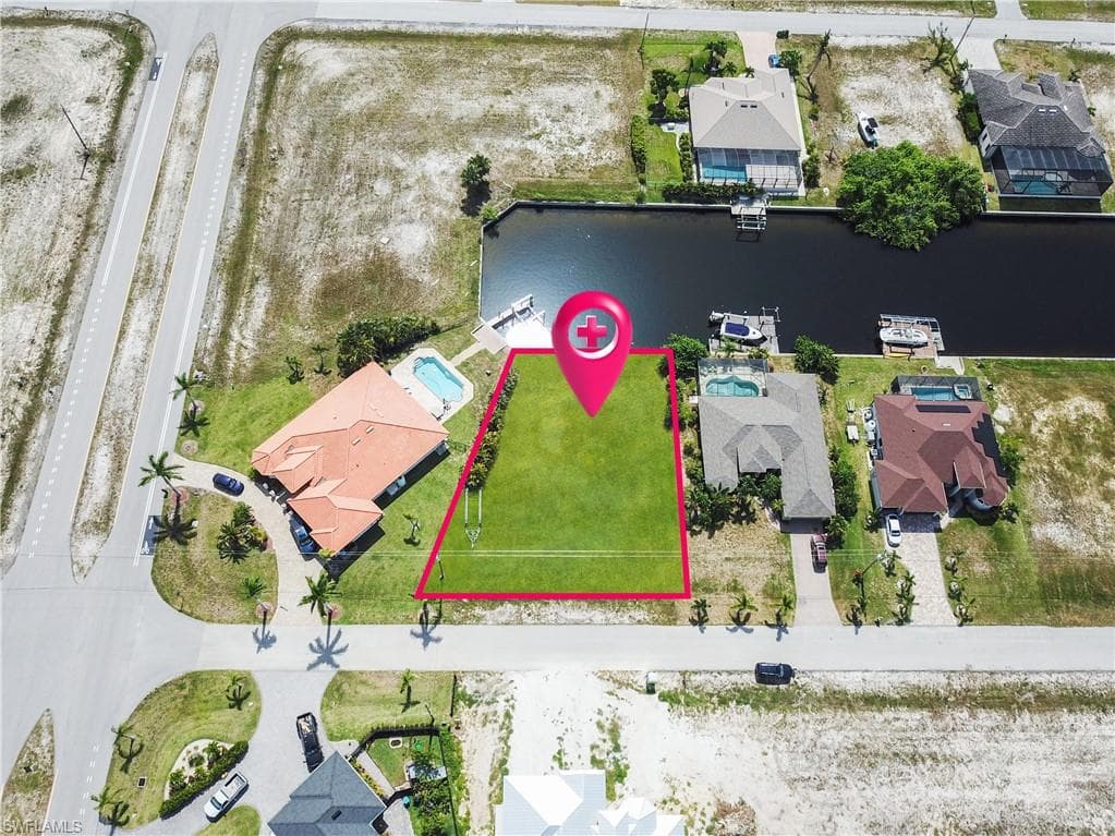 1521 NW 39th AVE CAPE CORAL, FL 33993