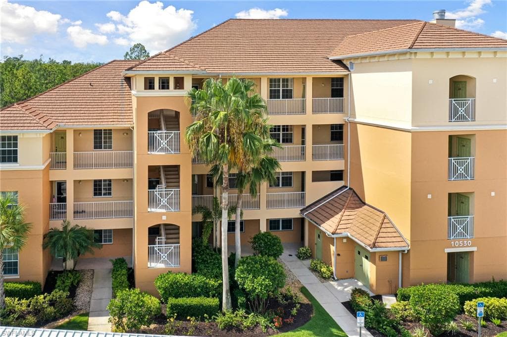 10530 Amiata WAY 202 FORT MYERS, FL 33913