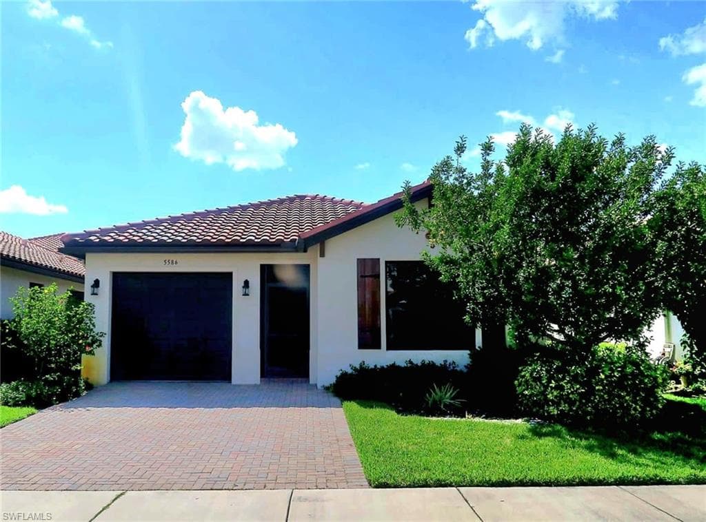 5586 Useppa DR AVE MARIA, FL 34142