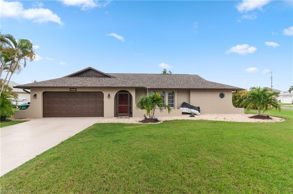 215 12th AVE CAPE CORAL, FL 33990