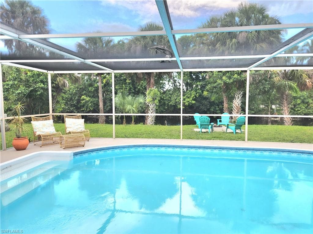 2201 44th TER SW NAPLES, FL 34116