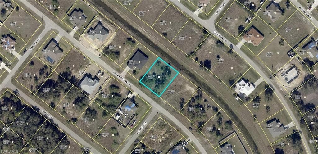 2000 Crawford AVE N LEHIGH ACRES, FL 33971