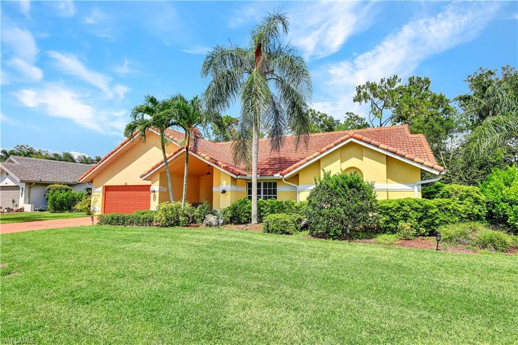 350 Henley DR NAPLES, FL 34104