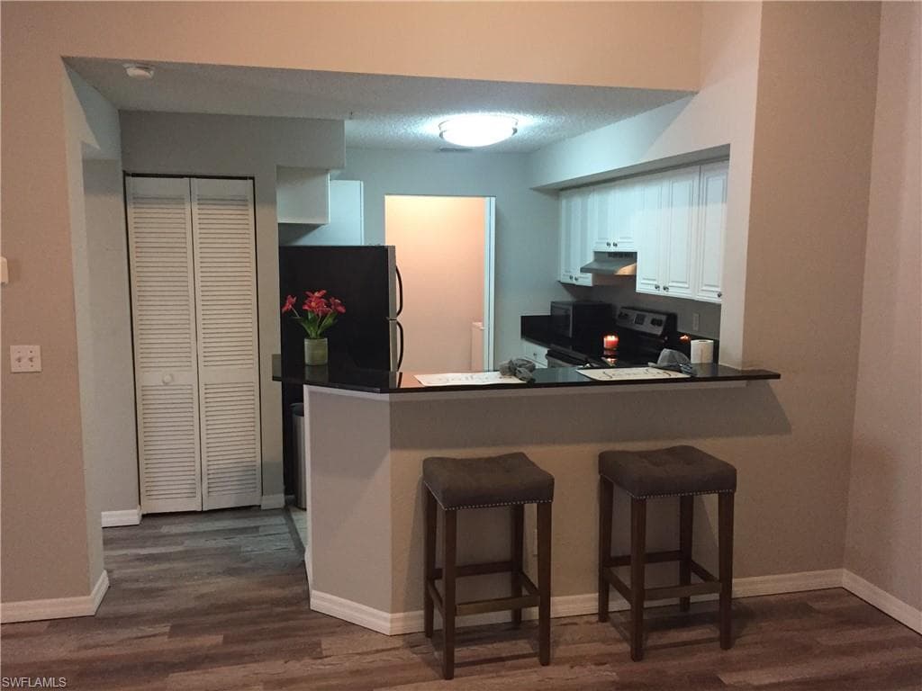 8215 Ibis Club DR 107 NAPLES, FL 34104