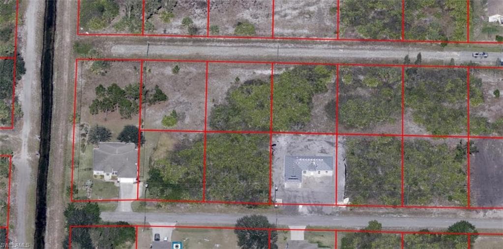 3019 63rd ST W LEHIGH ACRES, FL 33971