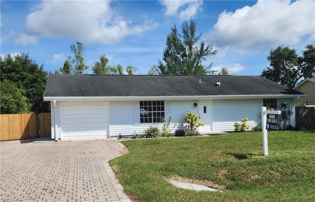 5404 28th AVE SW NAPLES, FL 34116