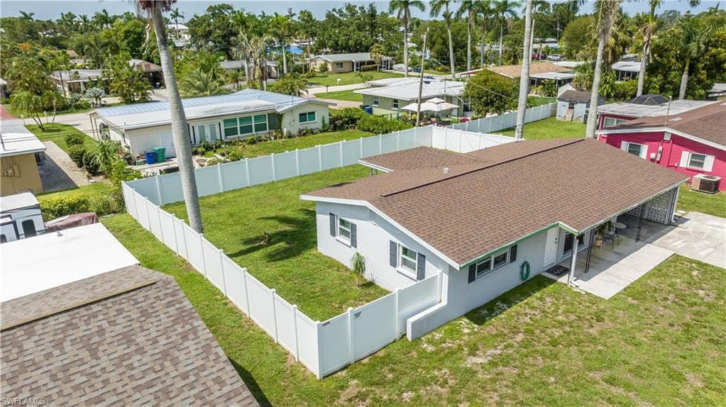 1458 Byron RD S FORT MYERS, FL 33919