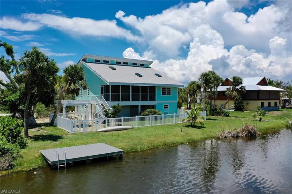 1667 Sabal Sands RD SANIBEL, FL 33957