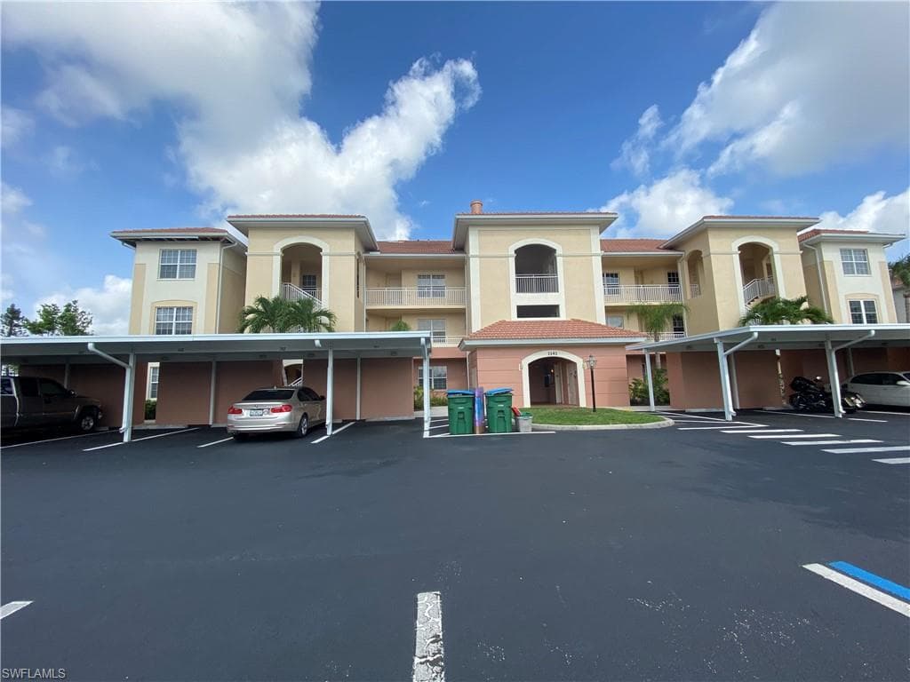 1141 Van Loon Commons CIR 102 CAPE CORAL, FL 33909