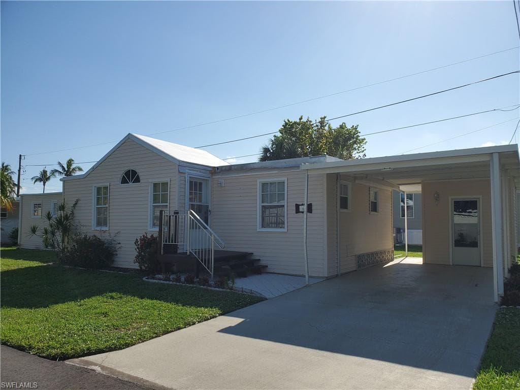 6 Red Poinciana DR FORT MYERS, FL 33908