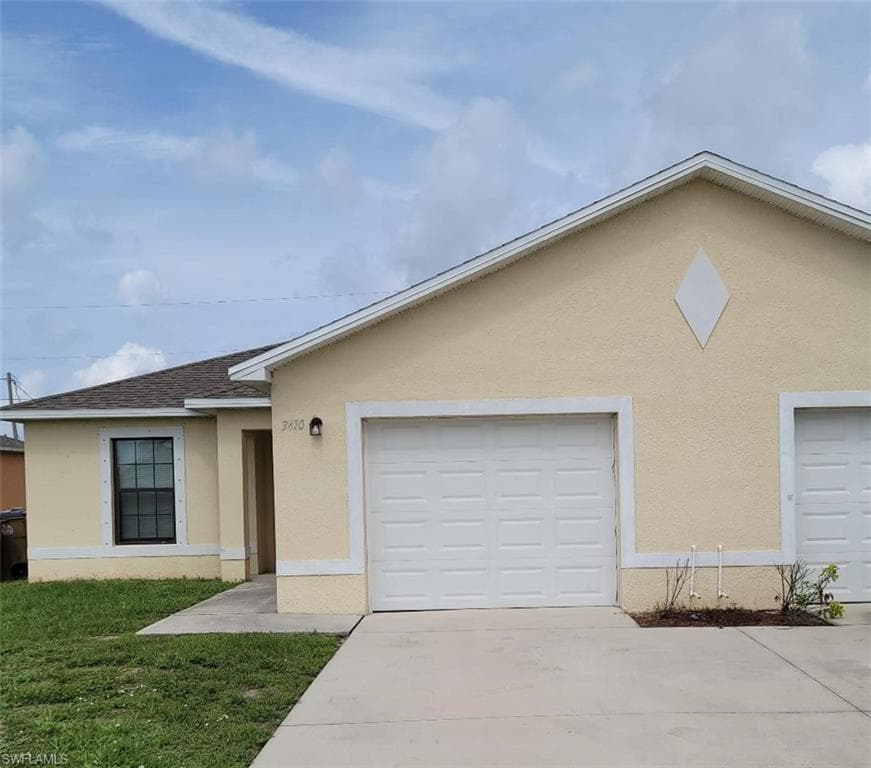3410 SW 7th PL CAPE CORAL, FL 33914