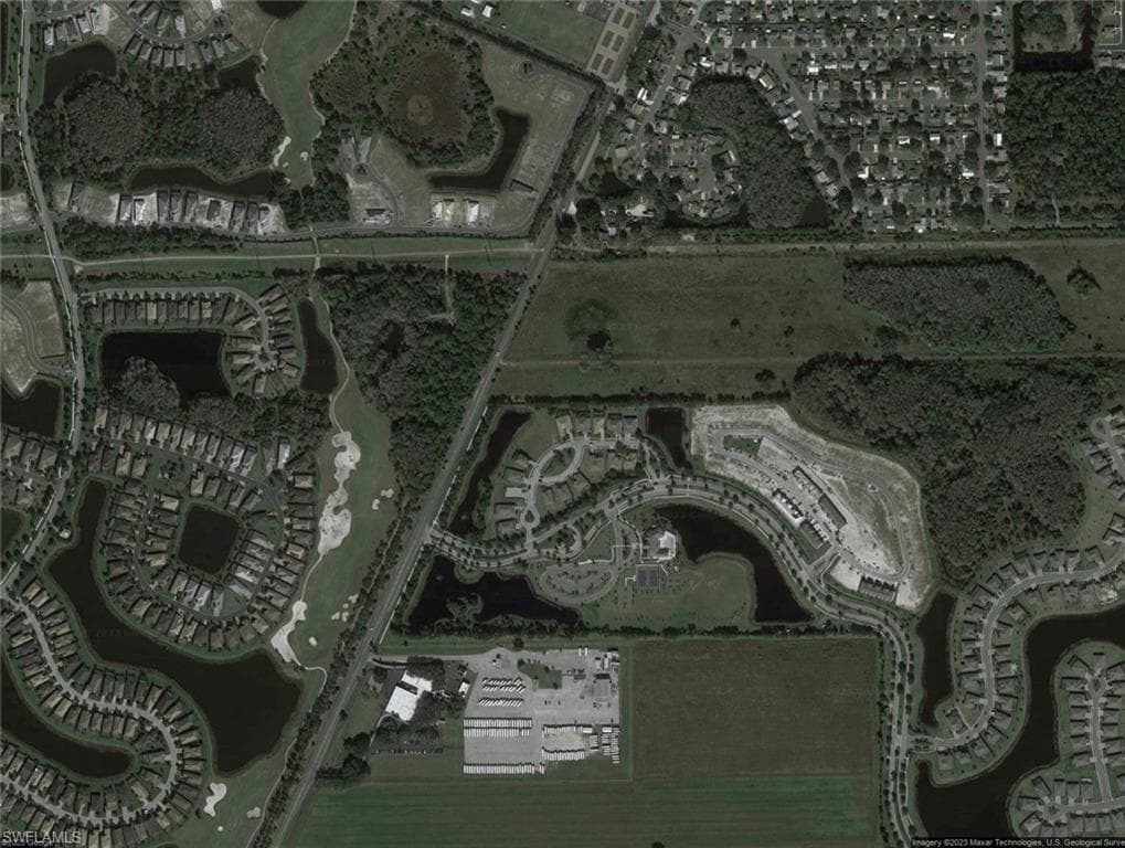 3425 Nombella CT FORT MYERS, FL 33905