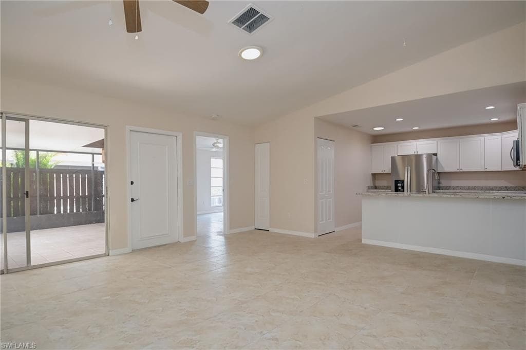 6353 Royal Woods DR FORT MYERS, FL 33908