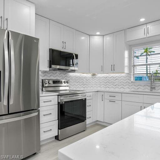 5483 Rattlesnake Hammock RD 105B NAPLES, FL 34113