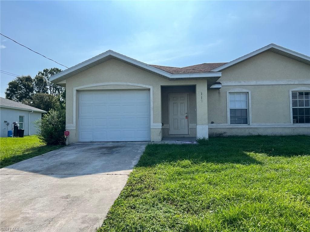 117 Harry AVE S LEHIGH ACRES, FL 33973