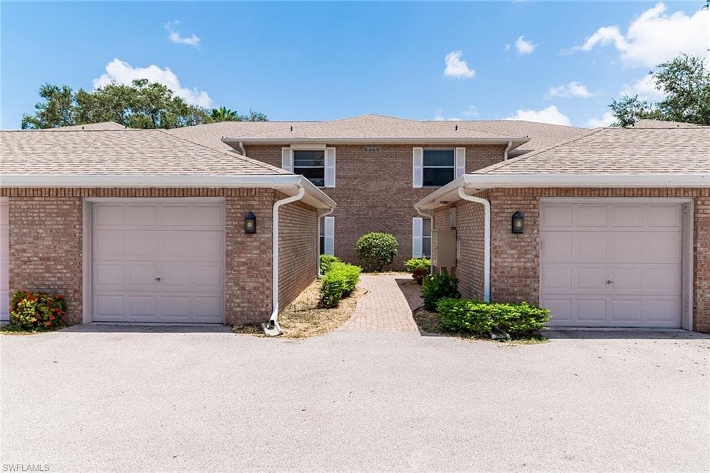 6660 Ilex CIR 5-E NAPLES, FL 34109