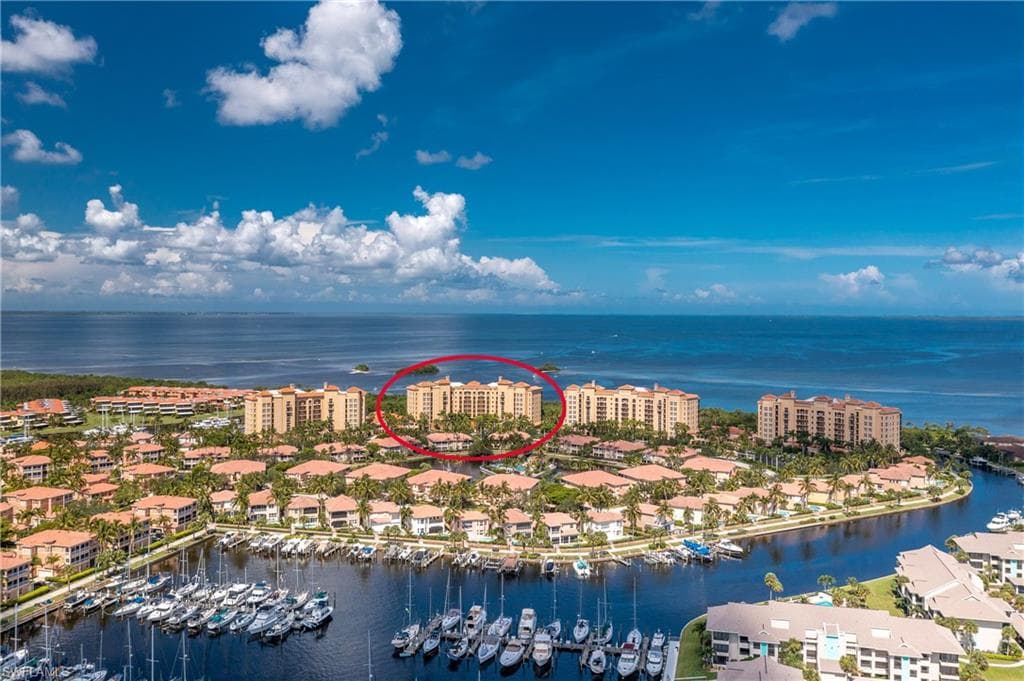 3321 Sunset Key CIR 502 PUNTA GORDA, FL 33955