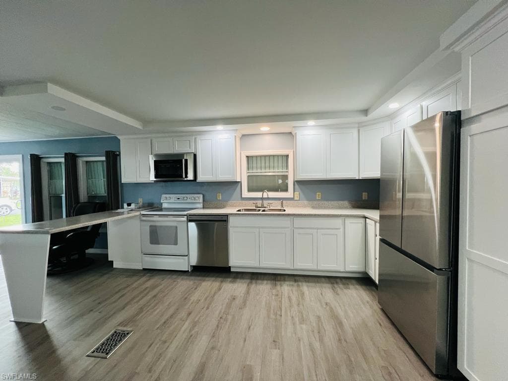 27403 Pauline DR BONITA SPRINGS, FL 34135