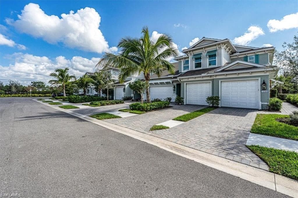 2280 Priory LN 1108 NAPLES, FL 34120
