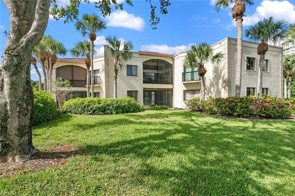 7000 Pelican Bay BLVD A-101 NAPLES, FL 34108
