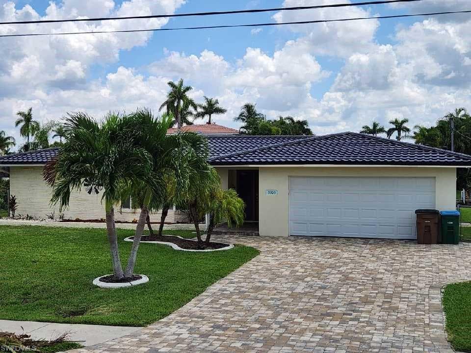 5103 Pelican BLVD CAPE CORAL, FL 33914