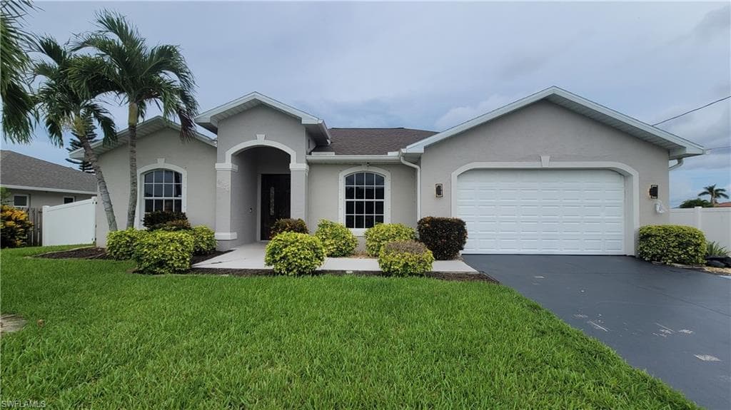 4930 SW 25th CT CAPE CORAL, FL 33914