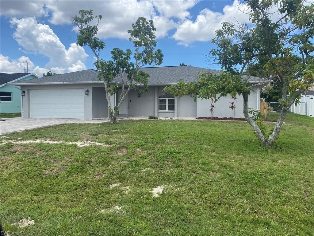 610 SE 19th TER CAPE CORAL, FL 33990