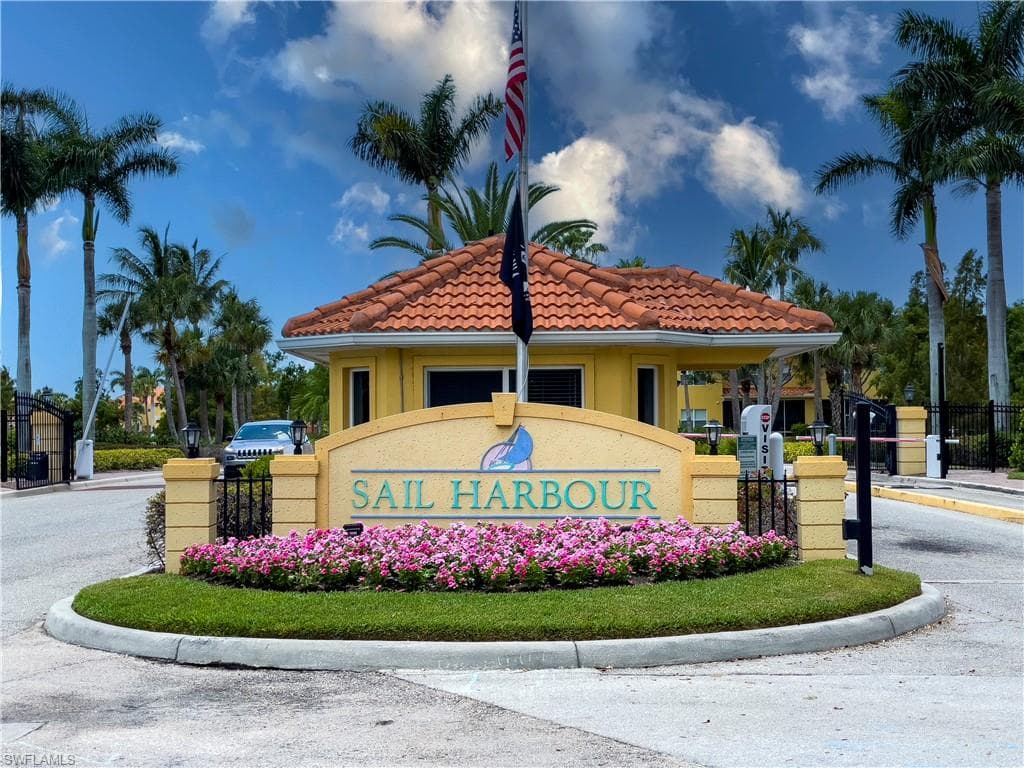 16098 Via Solera CIR 102 FORT MYERS, FL 33908