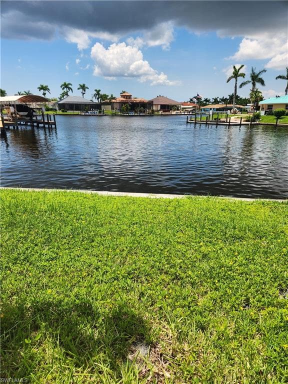 4964 Seville CT CAPE CORAL, FL 33904
